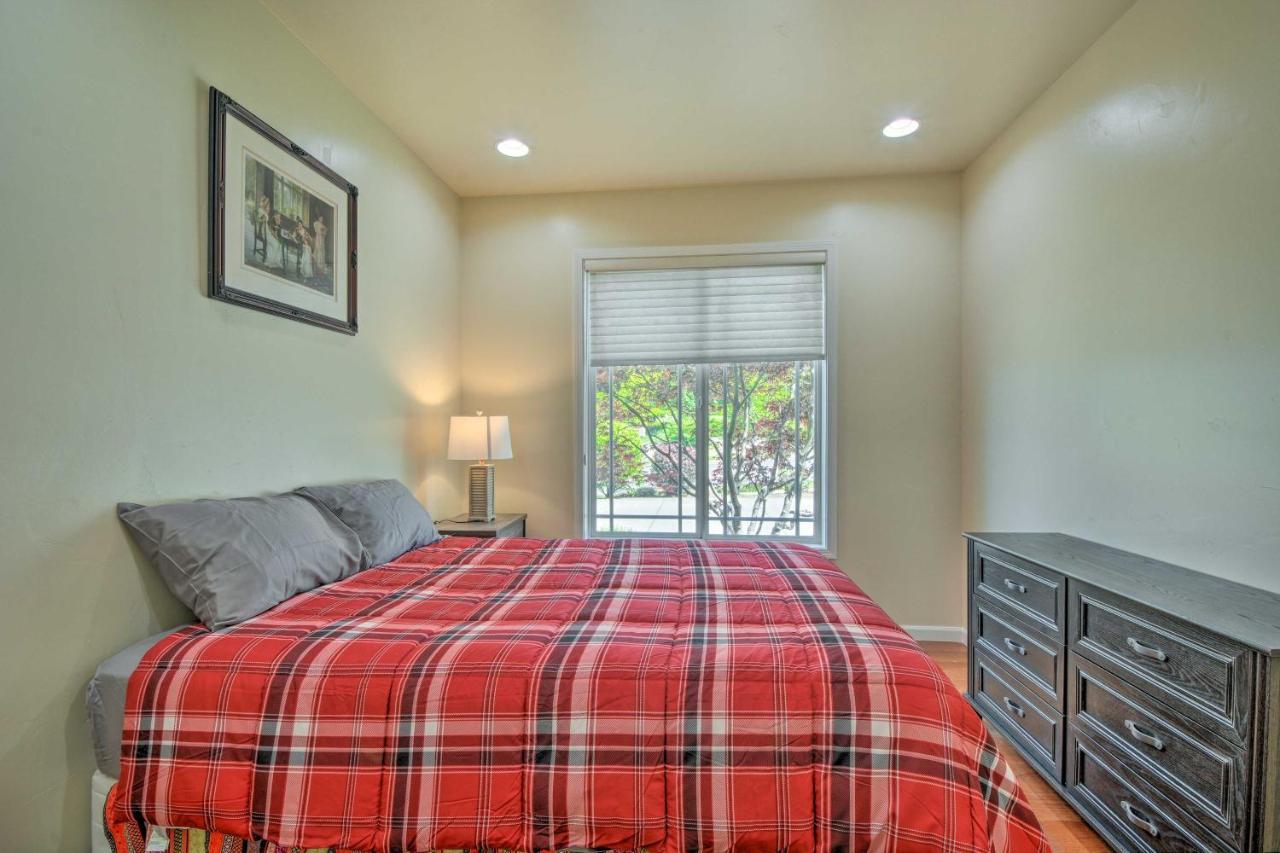 Charming Medford Getaway About 4 Miles To Downtown! Exterior foto
