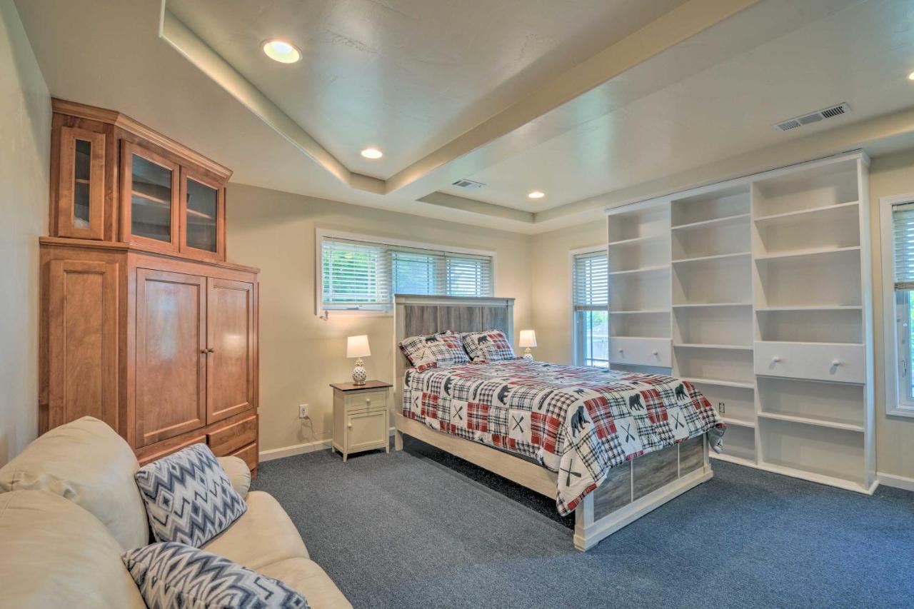 Charming Medford Getaway About 4 Miles To Downtown! Exterior foto