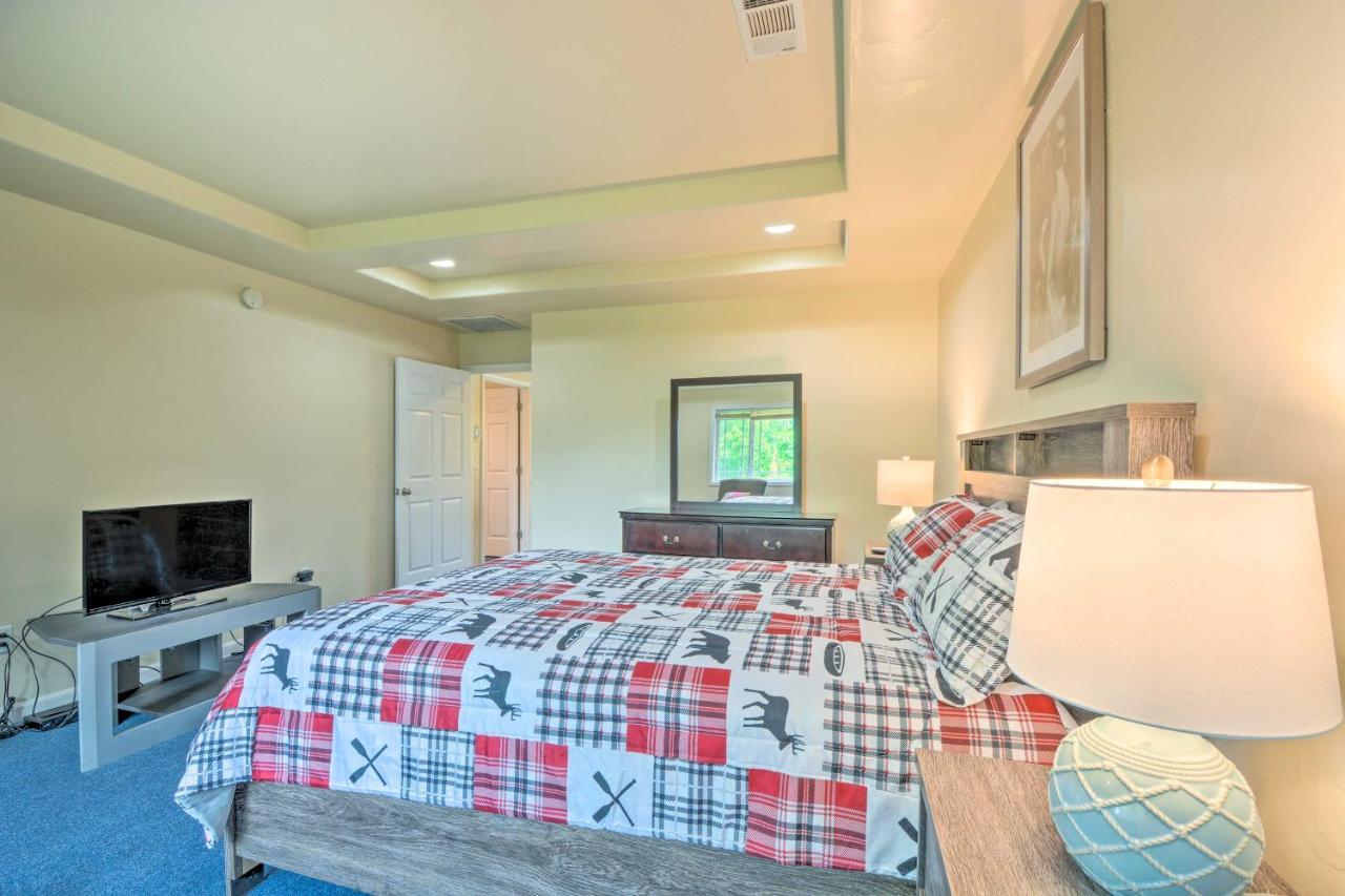 Charming Medford Getaway About 4 Miles To Downtown! Exterior foto