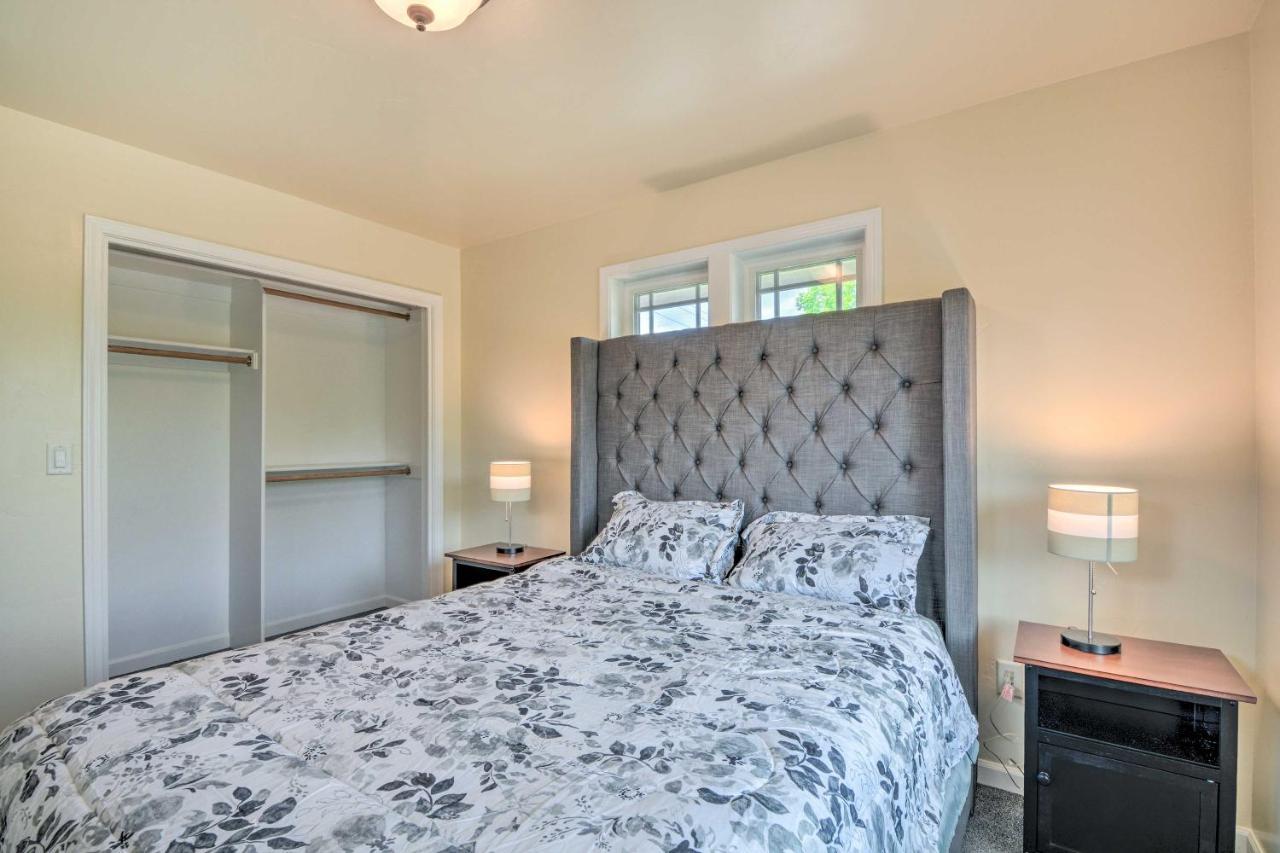 Charming Medford Getaway About 4 Miles To Downtown! Exterior foto